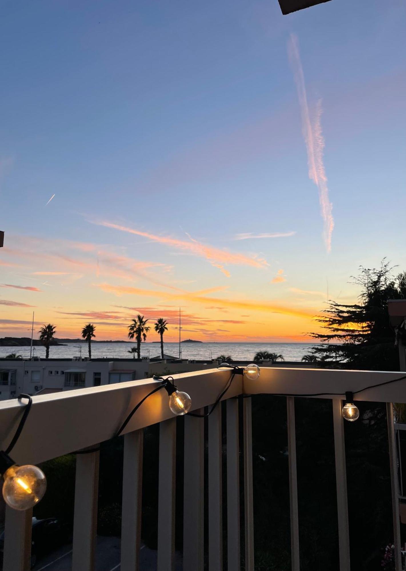 Tres Bel Appartement Vue Mer Six-Fours-les-Plages Exterior foto